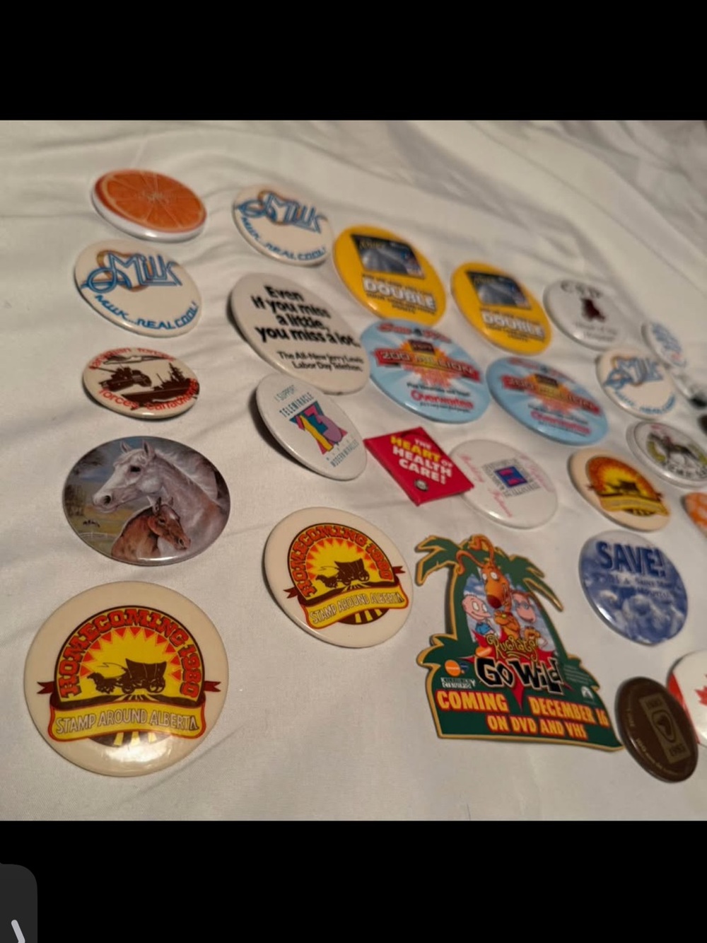 Assorted Promotional Button Pin Pack - Colorful Mix - Picture 2 of 3